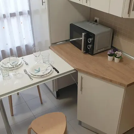 El Capricho Del Burgo Apartment *